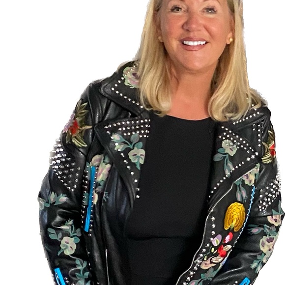 Meet your Posher, Victoria - Picture 3 of 3